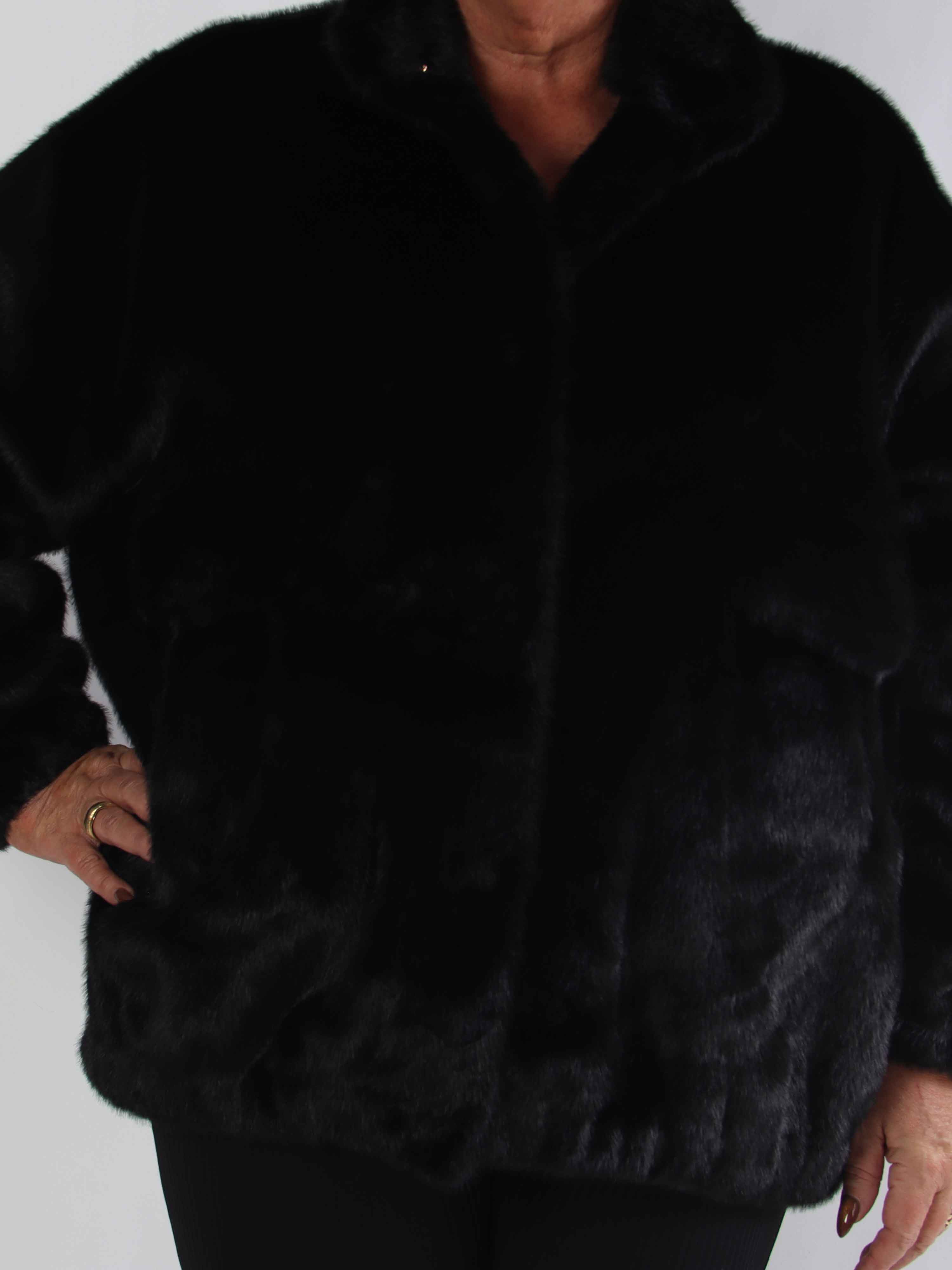 Daniela - Blød faux fur bomberjakke